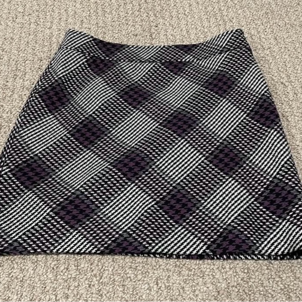 Loft Plaid Black and Purple Women's Skirt 4P